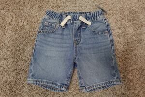 NWT GAP Kids Blue Jean Shorts with Elastic Waist Size 4
